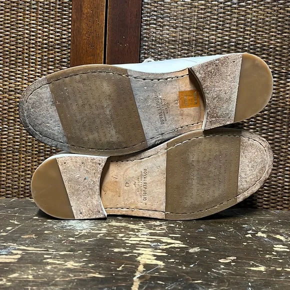 Royal RepubliQ White Dandy Derby Oxford Dress Shoes - Picture 4 of 16